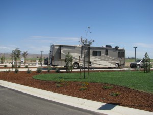 Side View Premium Pull Thru RV Site 100FT Yanks RV Resort